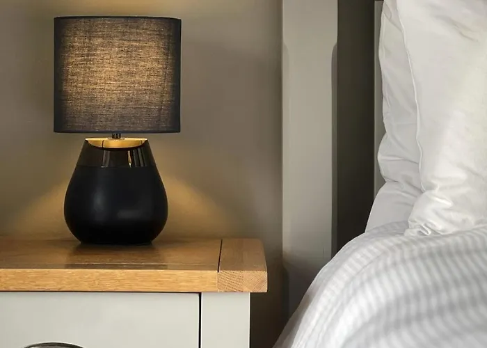 Hayy Bondgate 3 Bedroom Harewood * Leeds (West Yorkshire)