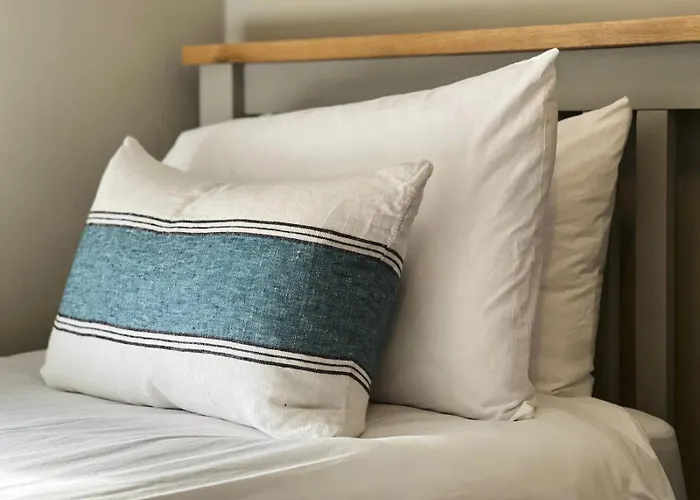 Hayy Bondgate 3 Bedroom Harewood * Leeds (West Yorkshire)