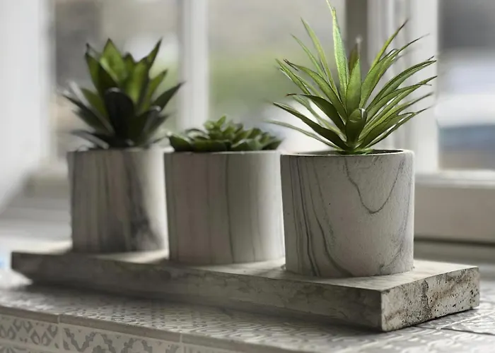 Hayy Bondgate 3 Bedroom Harewood * Leeds (West Yorkshire)